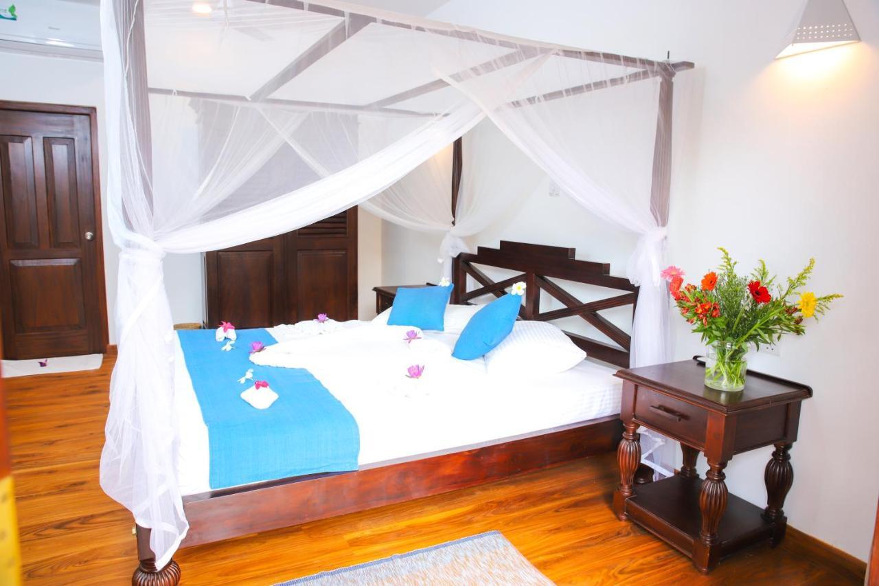 Sky And Sand Guesthouse Beruwala Exterior photo